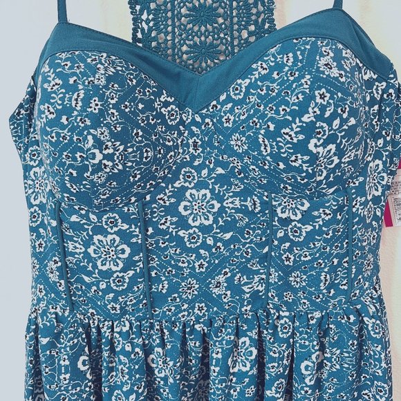 Xhilaration Teal Floral Bra Cup Dress Size S NWT - Picture 4 of 7